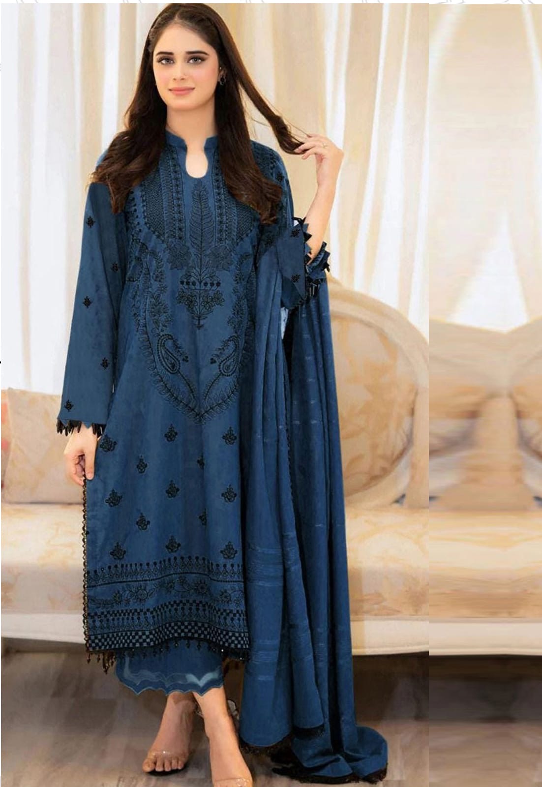 Libaas Heavy Embroided 3 pcs
